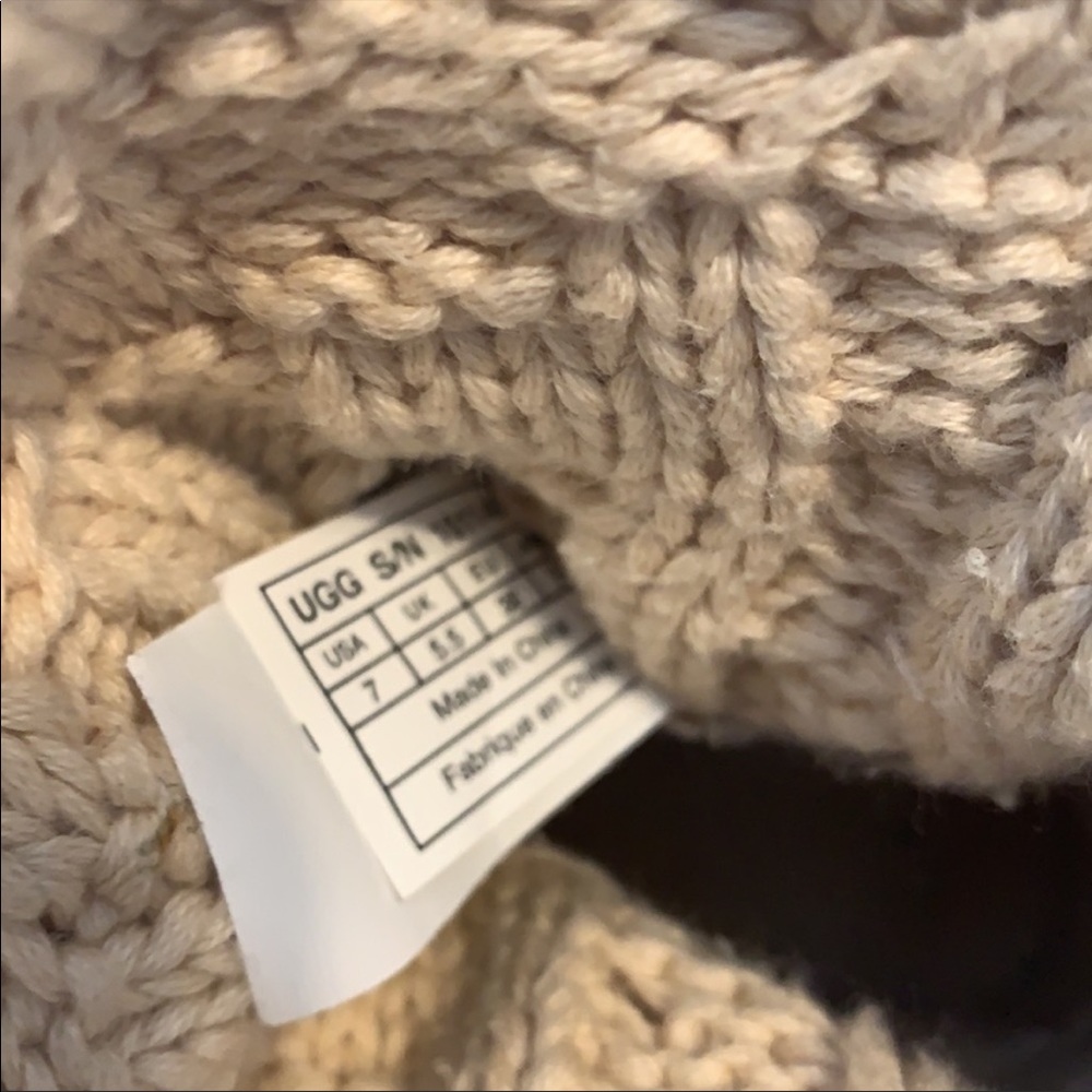 UGG Chestnut Suede & Cream Knit Short Boot - Picture 7 of 11